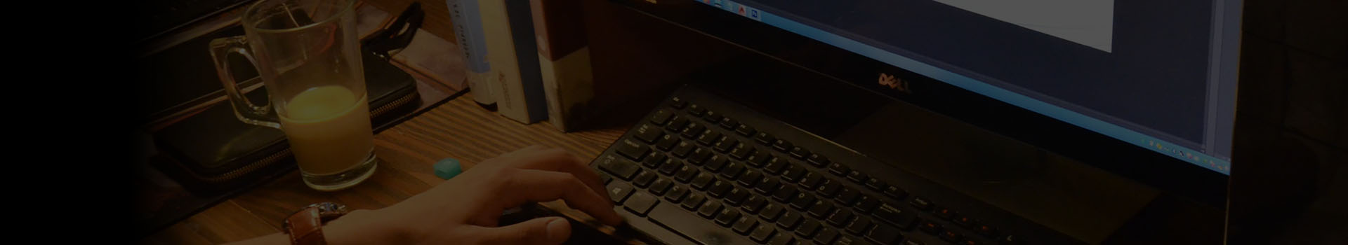 有一个超级漂亮的女朋友是一种什么体验？_楚雄轩尼克商贸有限公司